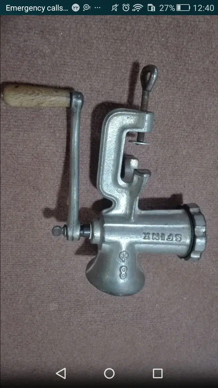 چرخ گوشت دستی قدیمی|ظروف پختوپز|بهبهان, |دیوار