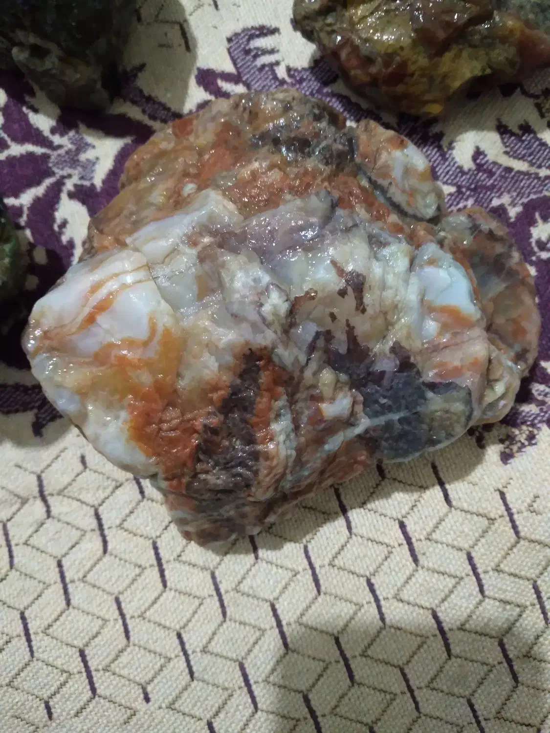 سنگ های باارزش|کلکسیون اشیاء عتیقه|قائن, |دیوار