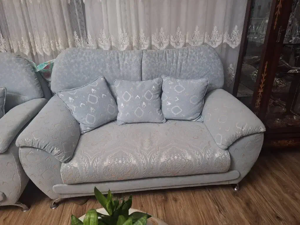 مبل راحتی شش نفره|مبلمان خانگی و میز عسلی|تبریز, |دیوار