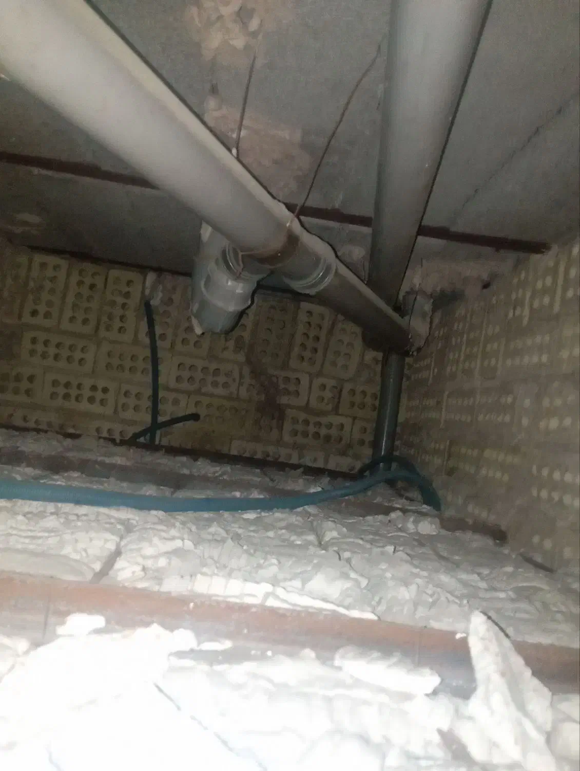 لوله کشی لوله بازکنی و تشخیص نم زدگی|خدمات پیشه و مهارت|مشهد, وکیل‌آباد|دیوار