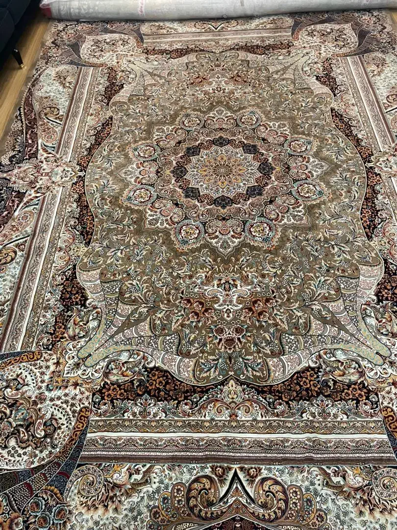 فرش 12 متری|فرش|لاهیجان, کوی آزادگان|دیوار