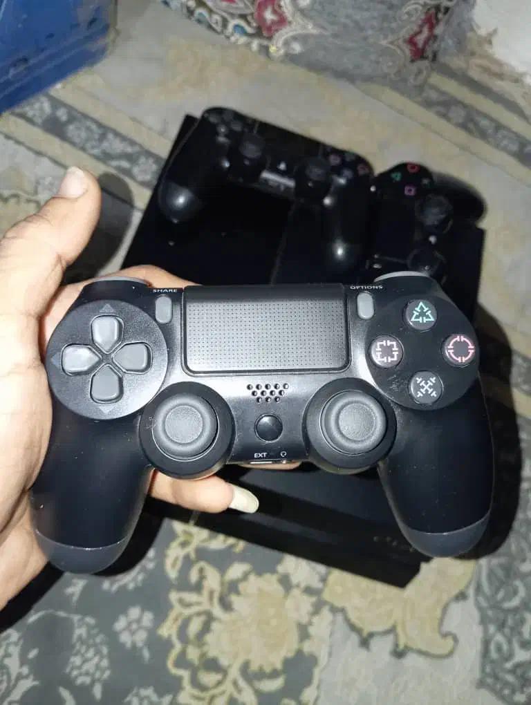 ps4 سه دسته با 6تا دیسک|کنسول، بازی ویدئویی و آنلاین|بندرعباس, |دیوار