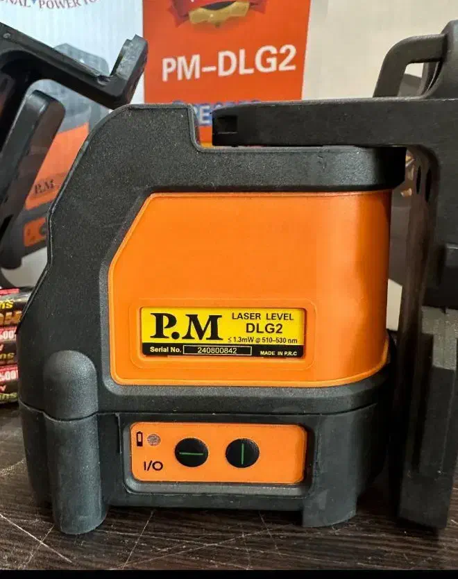 تراز لیزری عمود بر سنگ رومیزی چاقو تیز کن|ماشین‌آلات صنعتی|زاهدان, |دیوار