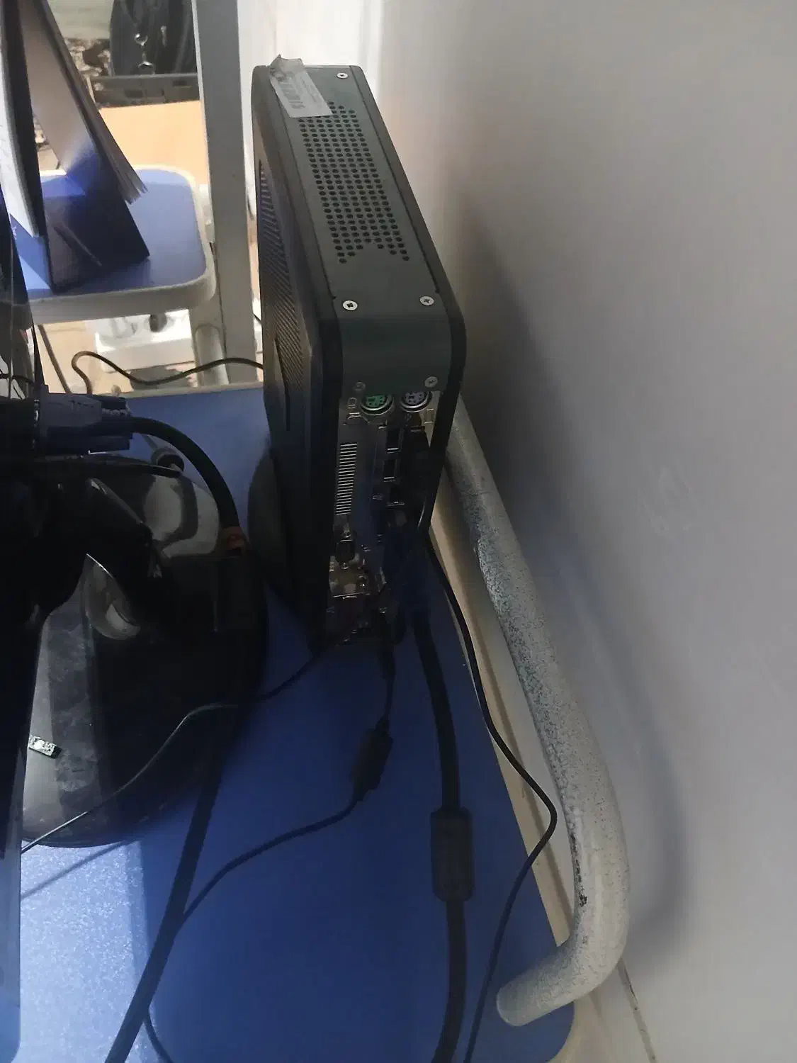 تین کلاینت|رایانه رومیزی|گندمان, |دیوار