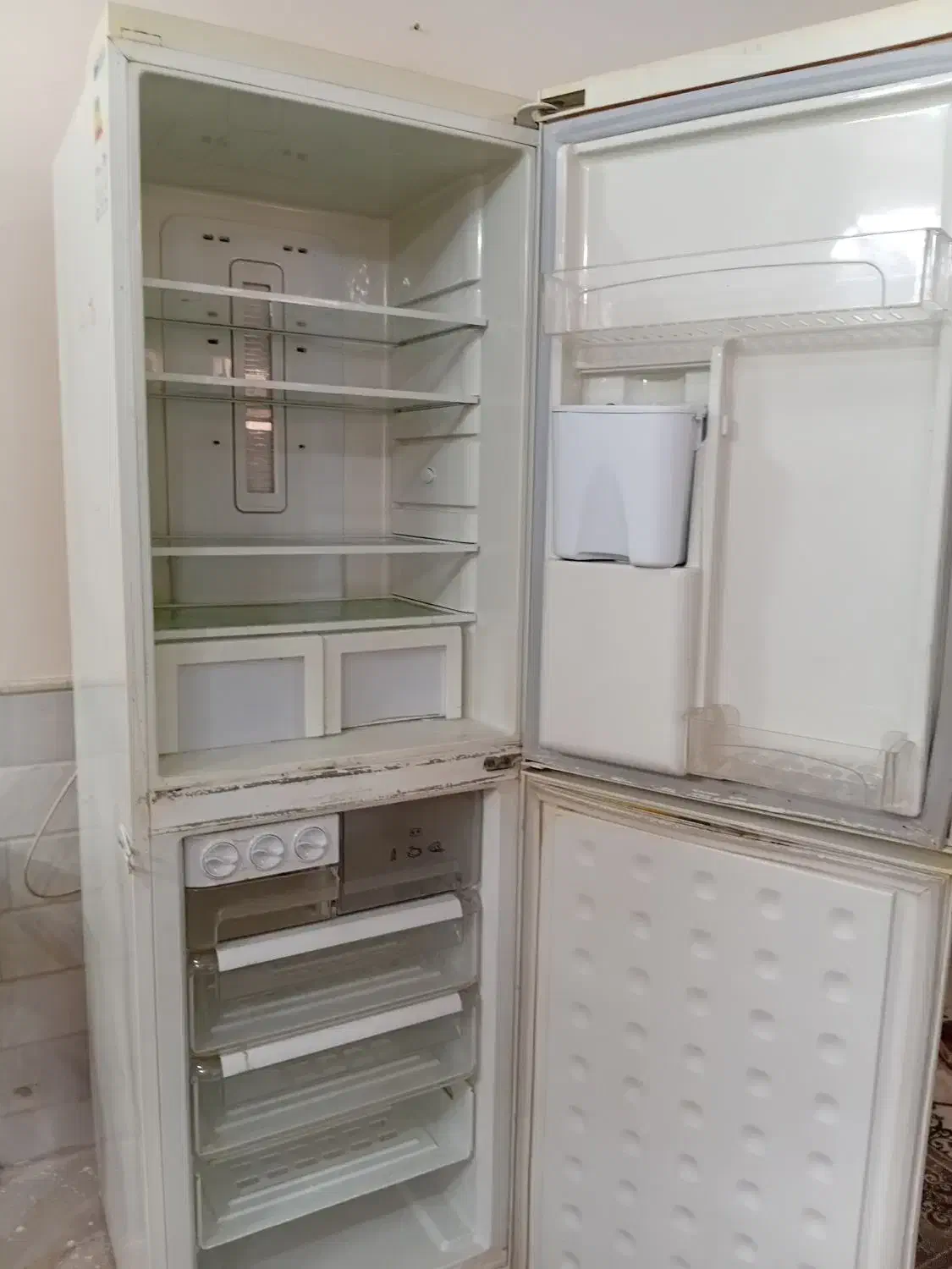 یخچال الکترواستیل سالم|یخچال و فریزر|قم, قلعه کامکار|دیوار