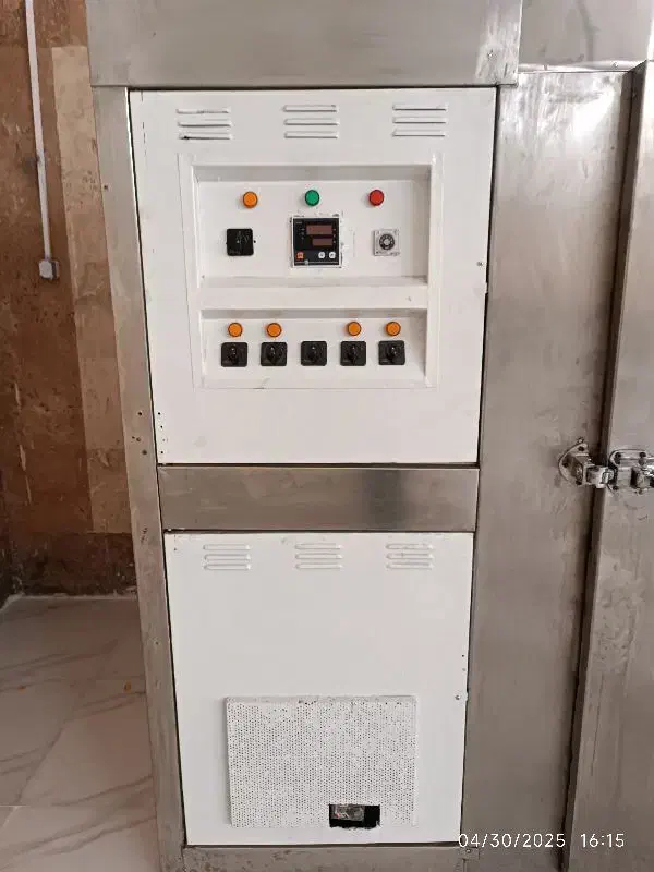 فر 32 سینی همراه با گاری|ماشین‌آلات صنعتی|تهران, طرشت|دیوار