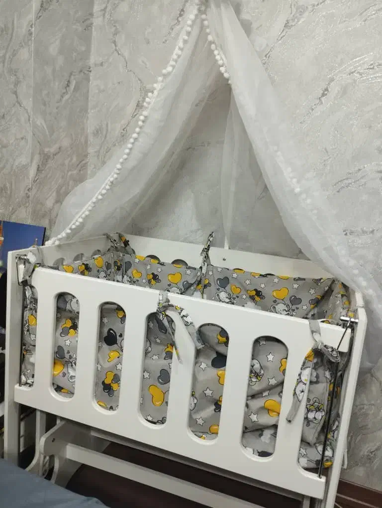 تخت کنار مادر|تخت و سرویس خواب|میبد, |دیوار