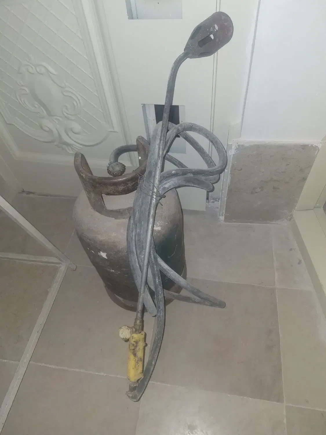 کپسول پر|ابزارآلات|اردبیل, |دیوار