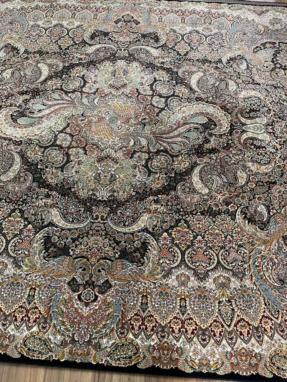 ۲ تخته فرش ۶ متری ۱۰۰۰ شانه ۳۰۰۰ تراکم فرش کاشان|فرش|تهران, خانی آباد نو جنوبی|دیوار