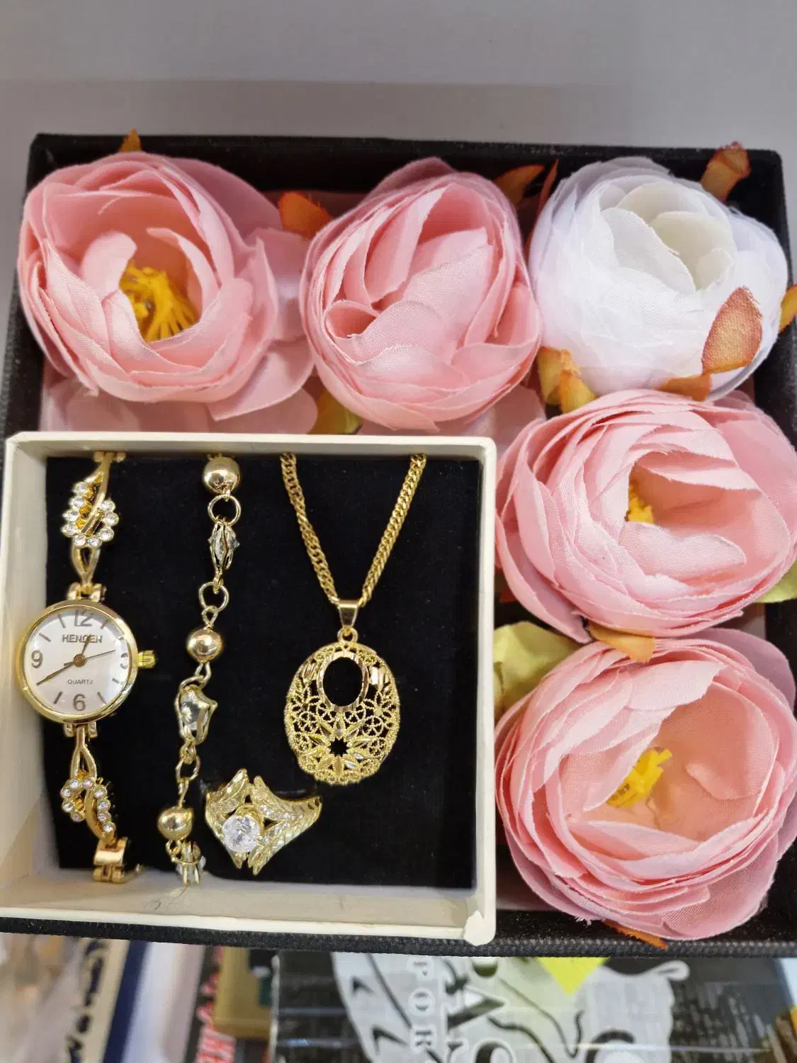 کادو روز مادر|بدلیجات|گنبد کاووس, |دیوار