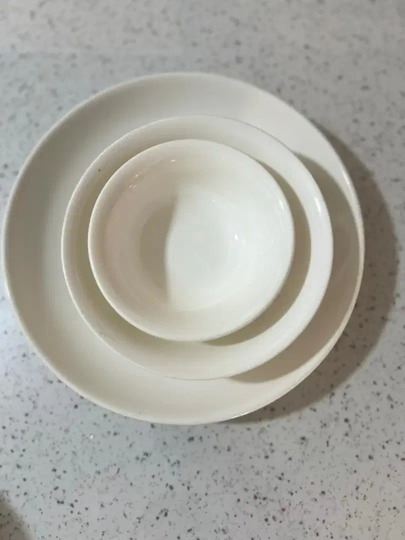 ظروف سرامیکی 18نفره|ظروف سرو و پذیرایی|مریوان, |دیوار