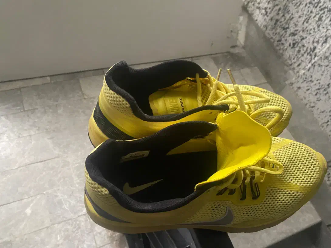 یک جفت کتونی نایکی IR MAX|کیف، کفش، کمربند|رشت, دیلمان|دیوار