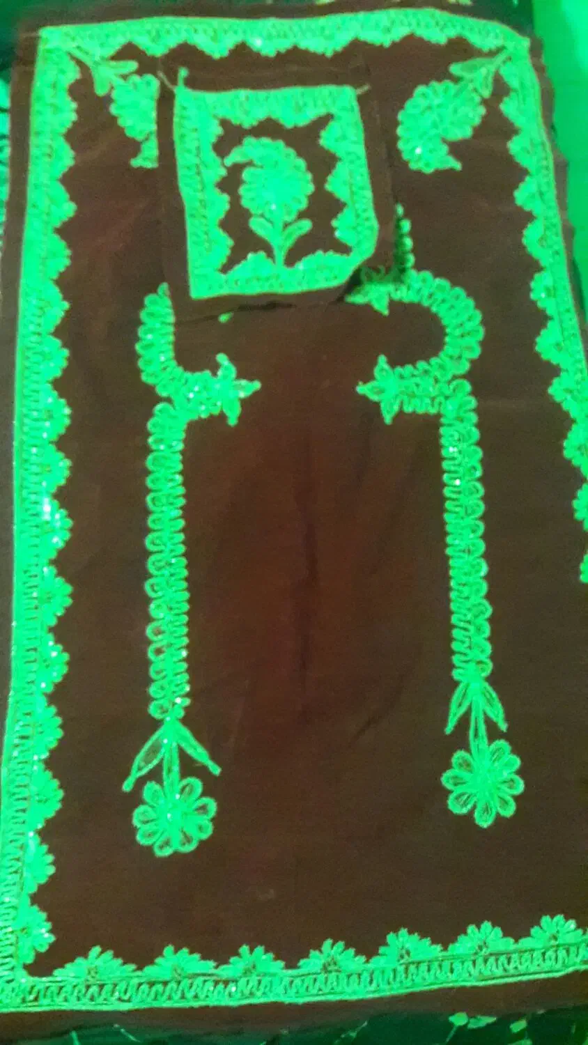 چادروسجاده نماز|لباس|اصفهان, شیخ اشراق|دیوار