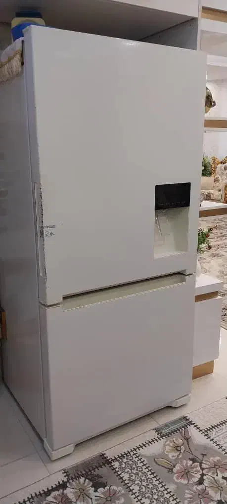 یخچال فریزر اسنوا در حد نو|یخچال و فریزر|قرچک, شهرک طلائیه|دیوار