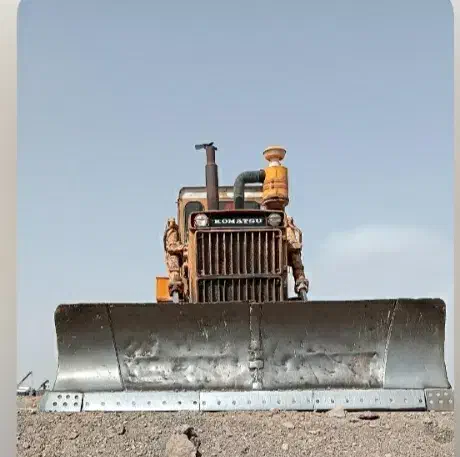 بلدوزر ۸۵ کوماتسو|خودرو سنگین|مشهد, رباط طرق|دیوار