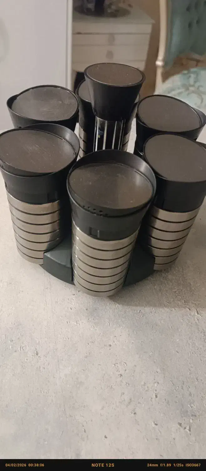 جاادویه|آب‌چکان و نظم‌دهنده ظروف|مشهد, ده دی|دیوار