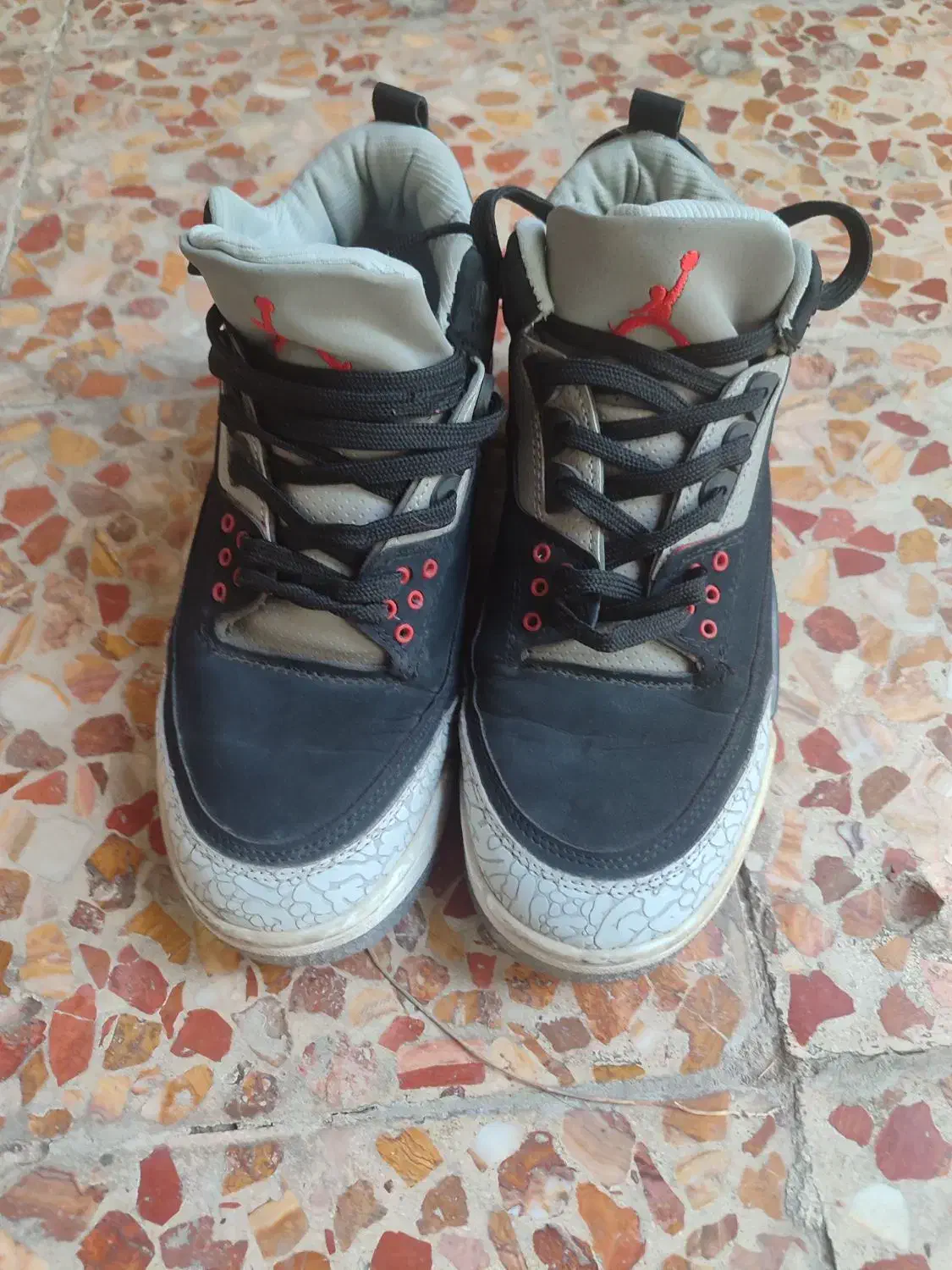 کفش اسپورت|کیف، کفش، کمربند|ایذه, |دیوار