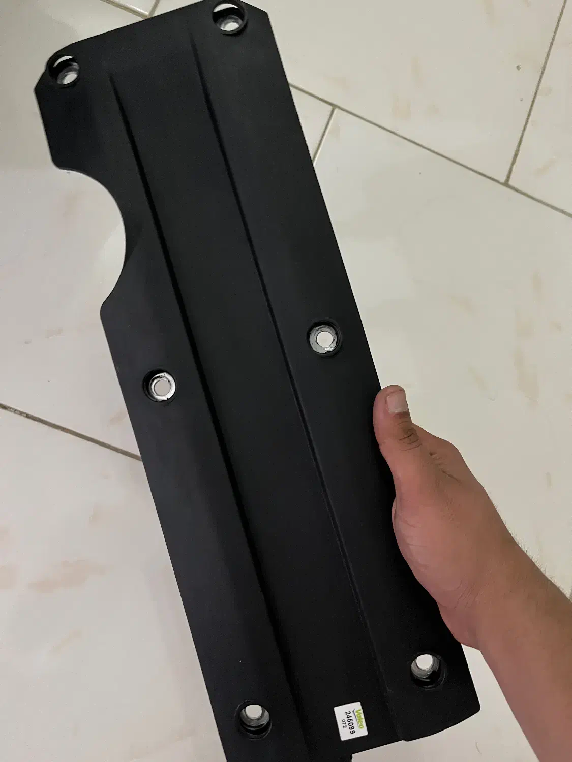 کوعل زانتیا|قطعات یدکی و لوازم جانبی|رباط‌کریم, رباط‌کریم|دیوار