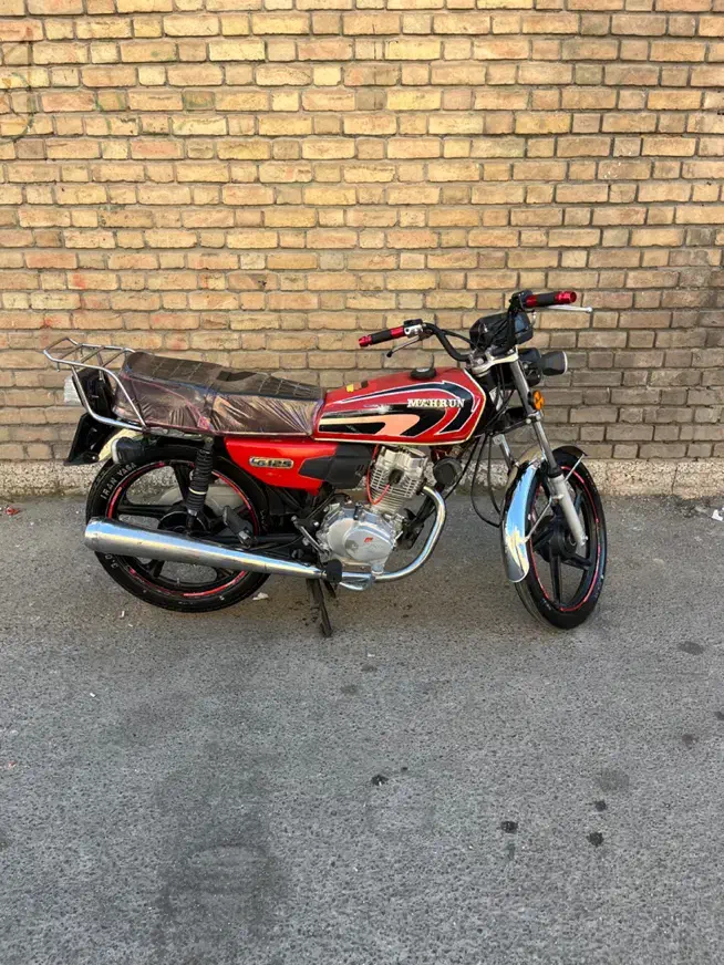 موتور هوندا 125 مدل 1395|موتورسیکلت|بروجرد, |دیوار