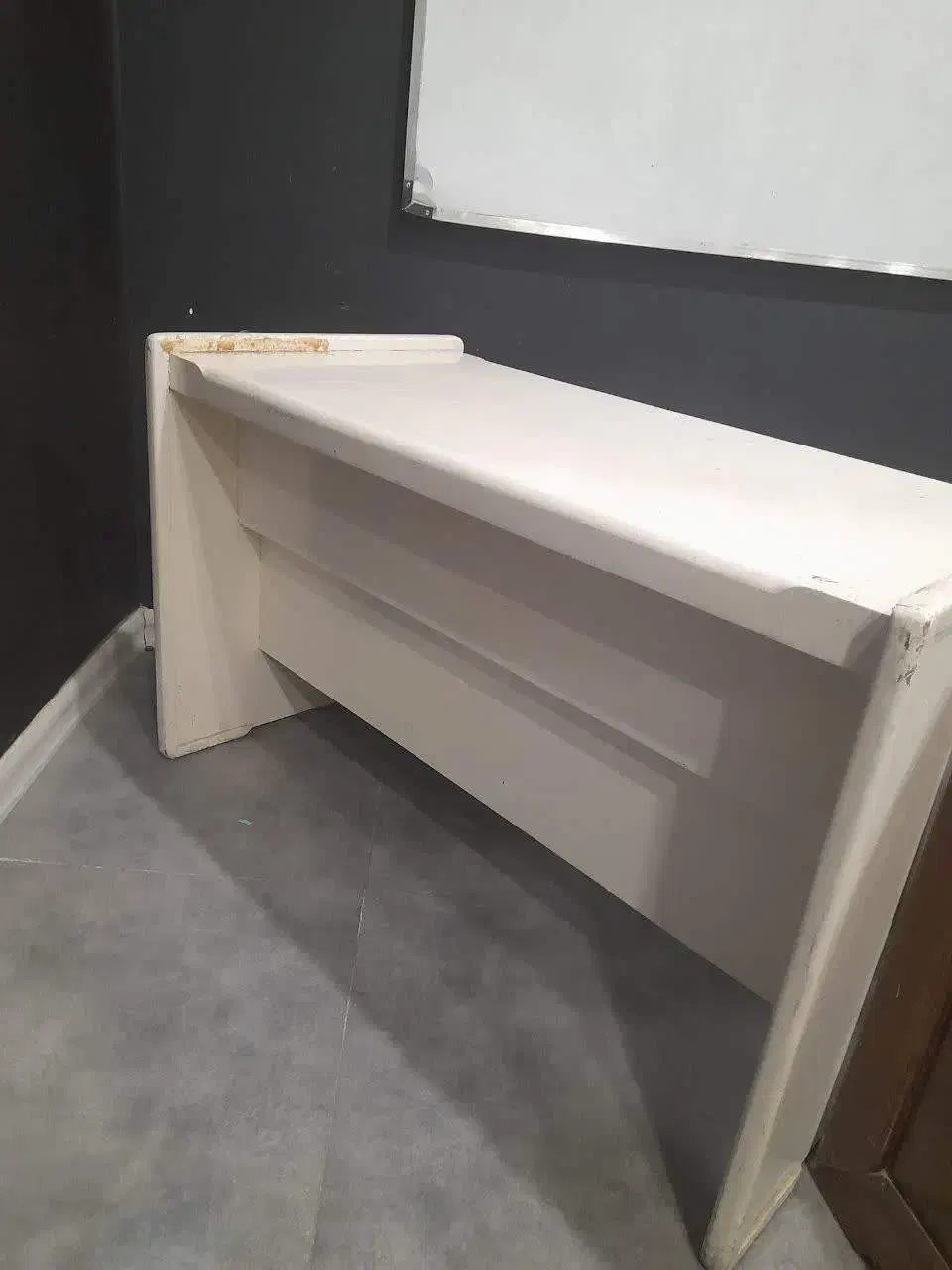 میز تحریر چوبی|میز تحریر و کامپیوتر|یزد, |دیوار