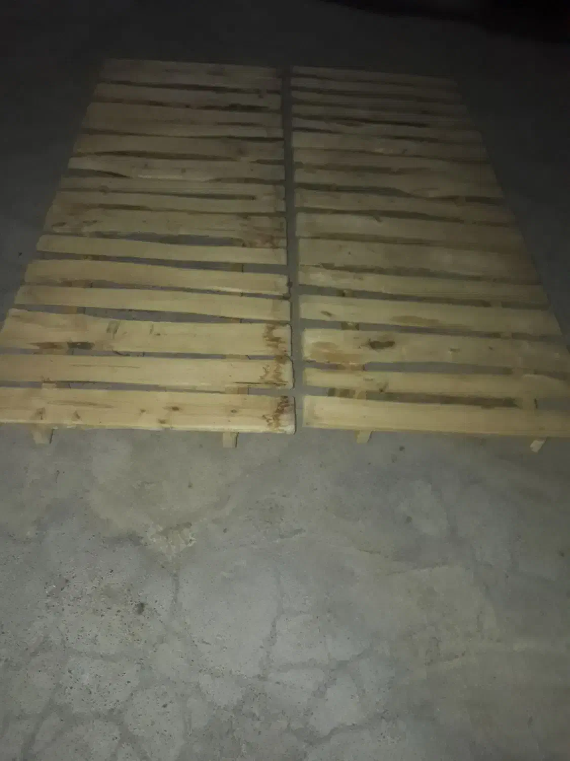 دو عدد کف تخت سالم|تخت و سرویس خواب|قوچان, |دیوار