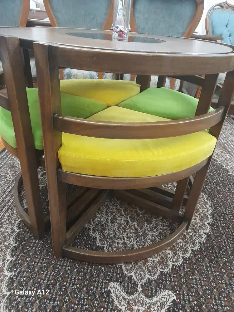 میز ناهار خوری چهار نفره چوبی|میز و صندلی غذاخوری|تبریز, |دیوار