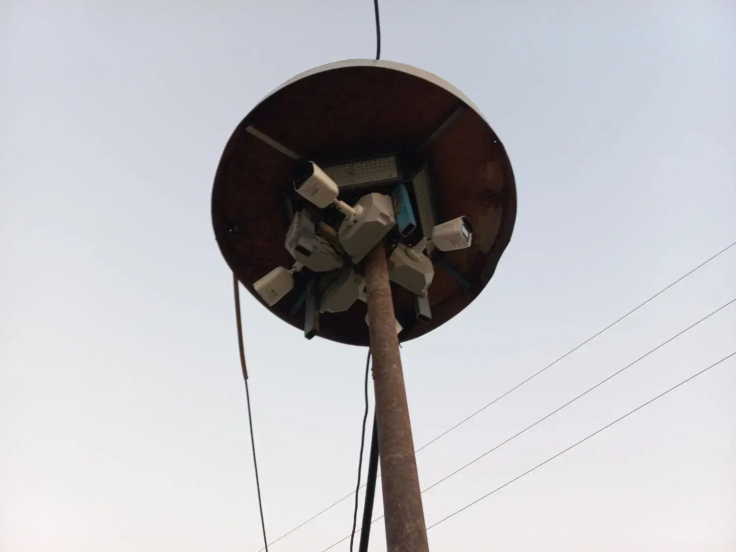 نصب دزدگیر و دوربین مداربسته با ضمانت|خدمات پیشه و مهارت|ایذه, |دیوار