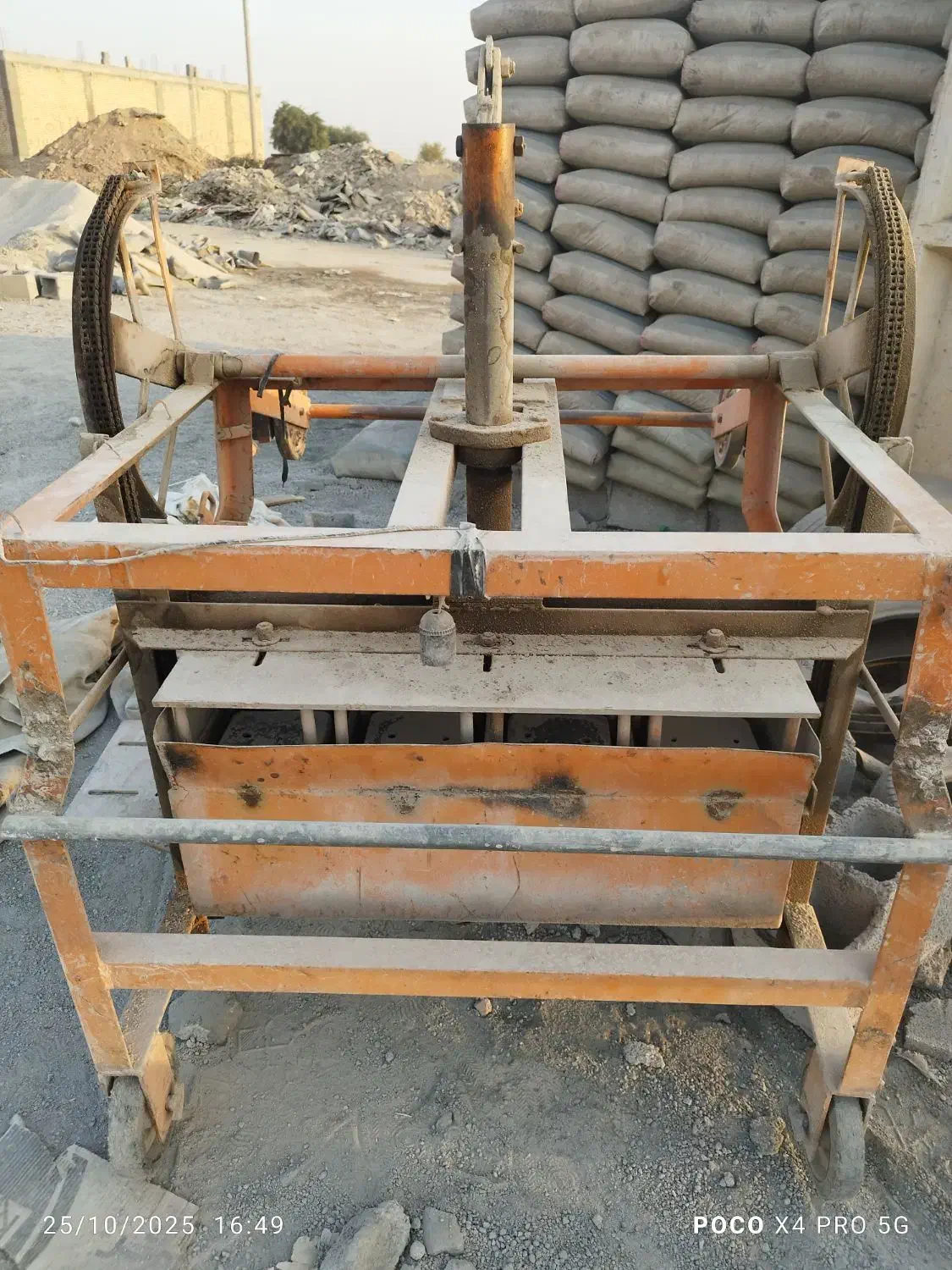 بلوک زن 20/21|ماشین‌آلات صنعتی|دزفول, |دیوار