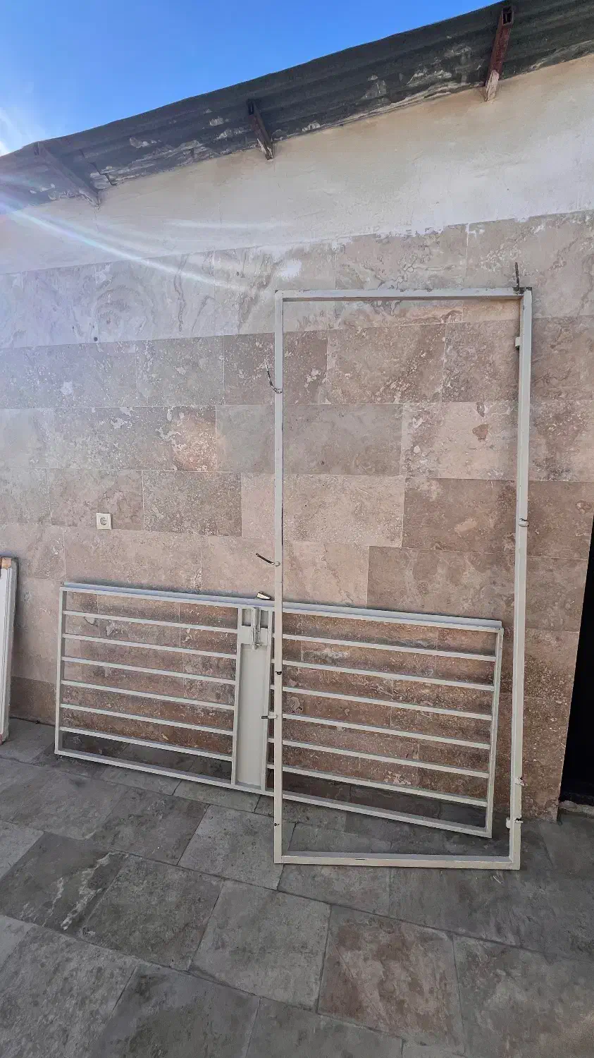 درب ورودی ساختمان و گارد|مصالح و تجهیزات ساختمان|گرگان, |دیوار