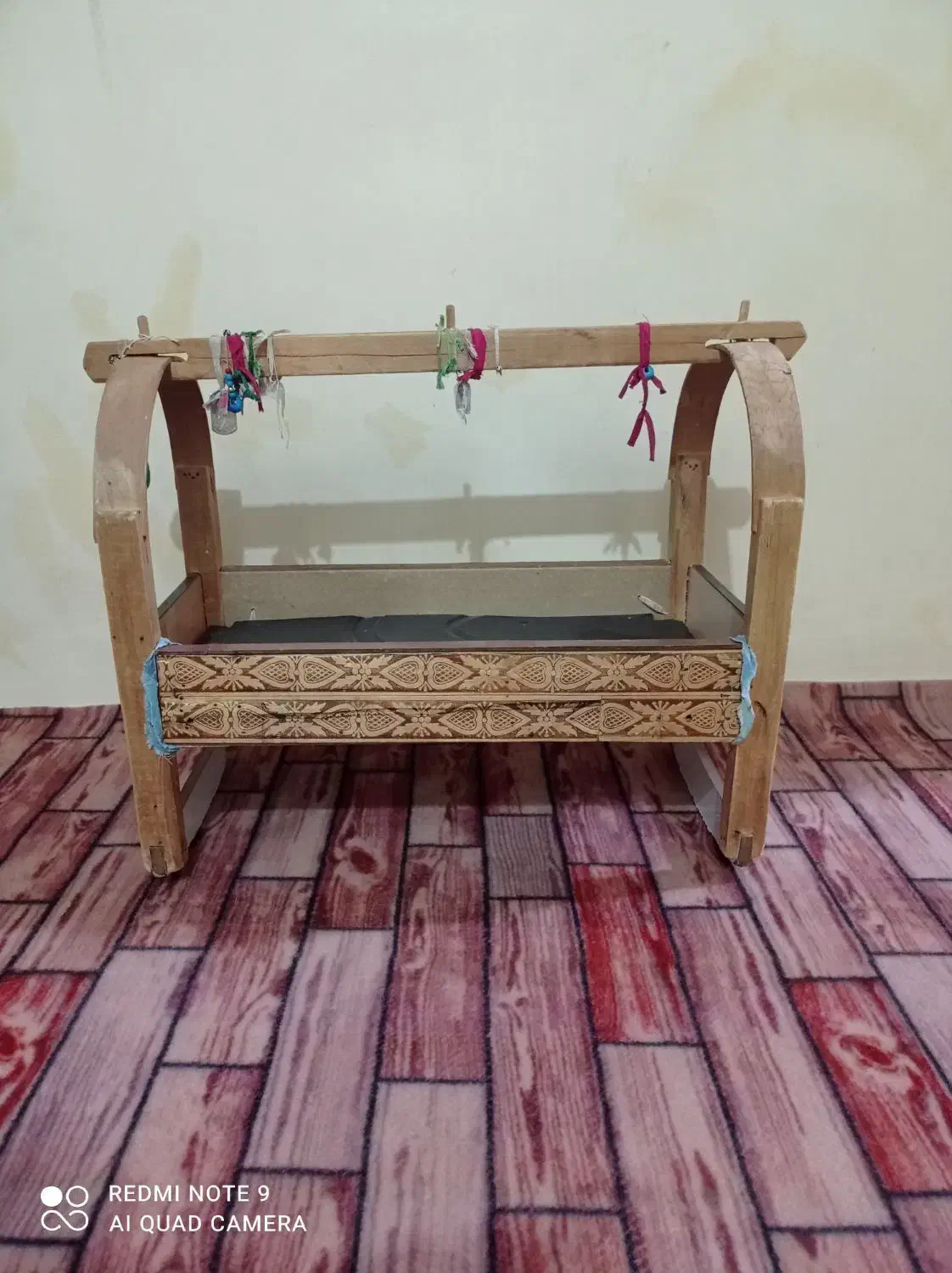 تعد سالم و تمیز|تخت و صندلی بچه|ایذه, |دیوار