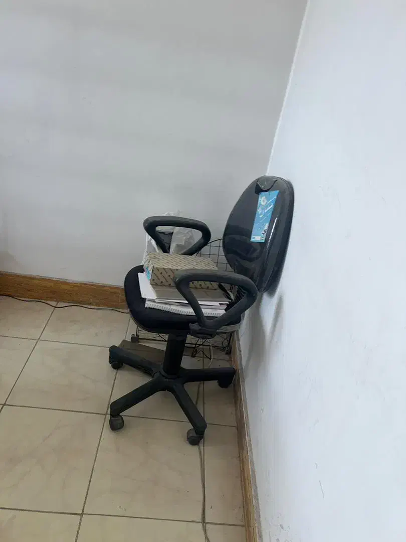 میز منشی و مدیریت و صندلی|دفتر کار|شهرکرد, |دیوار