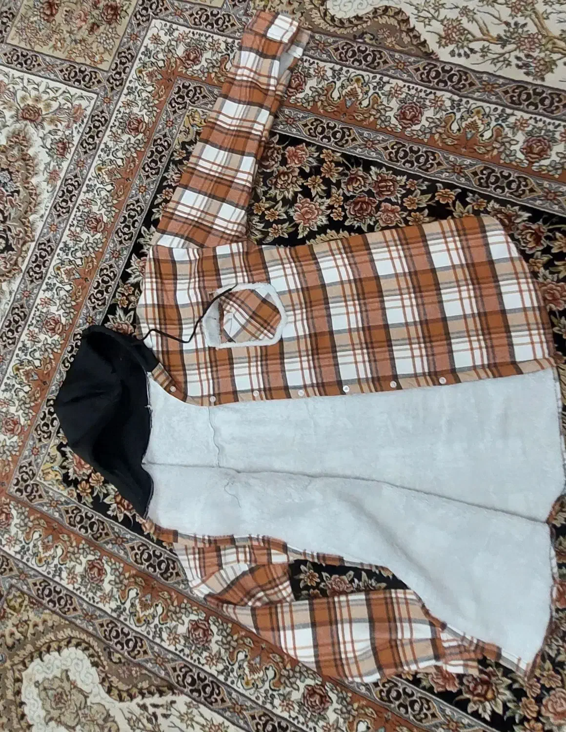 شکِت،داخل خز،فری سایز،نو|لباس|سبزوار, عظیمیان|دیوار