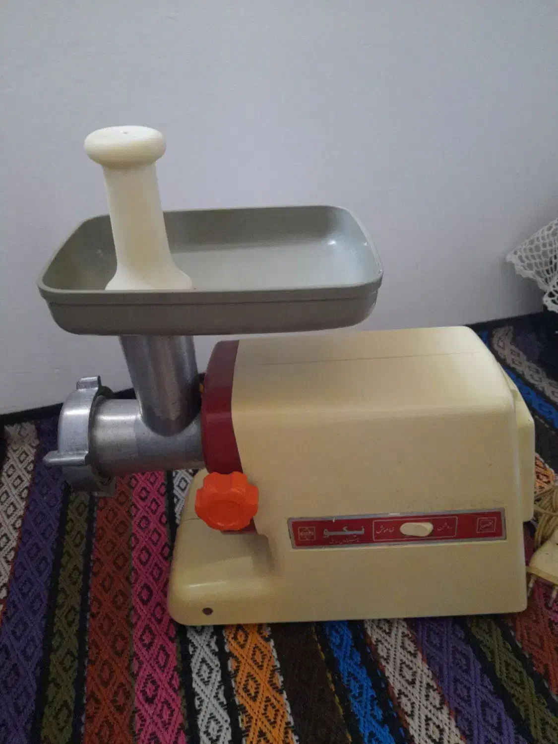 چرخ گوشت|خردکن، آسیاب، غذاساز|لاهیجان, کوی آزادگان|دیوار