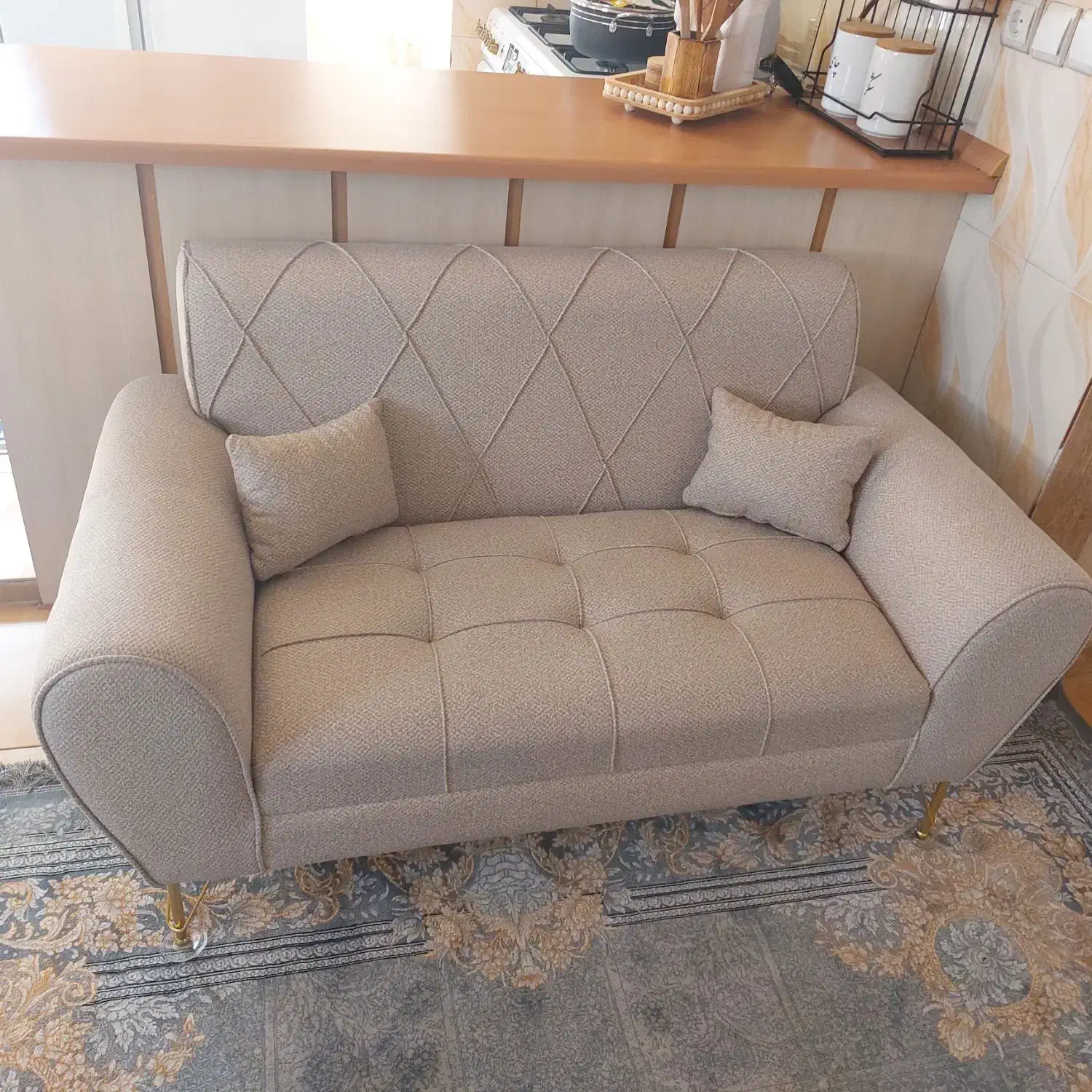 مبل راحتی هفت نفره|مبلمان خانگی و میز عسلی|شاهینشهر, ۹ دی|دیوار