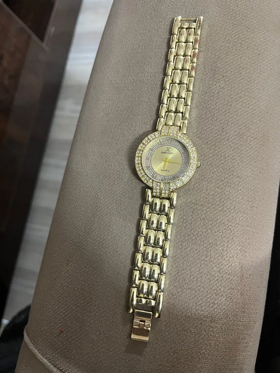 ساعت|ساعت|گرگان, |دیوار