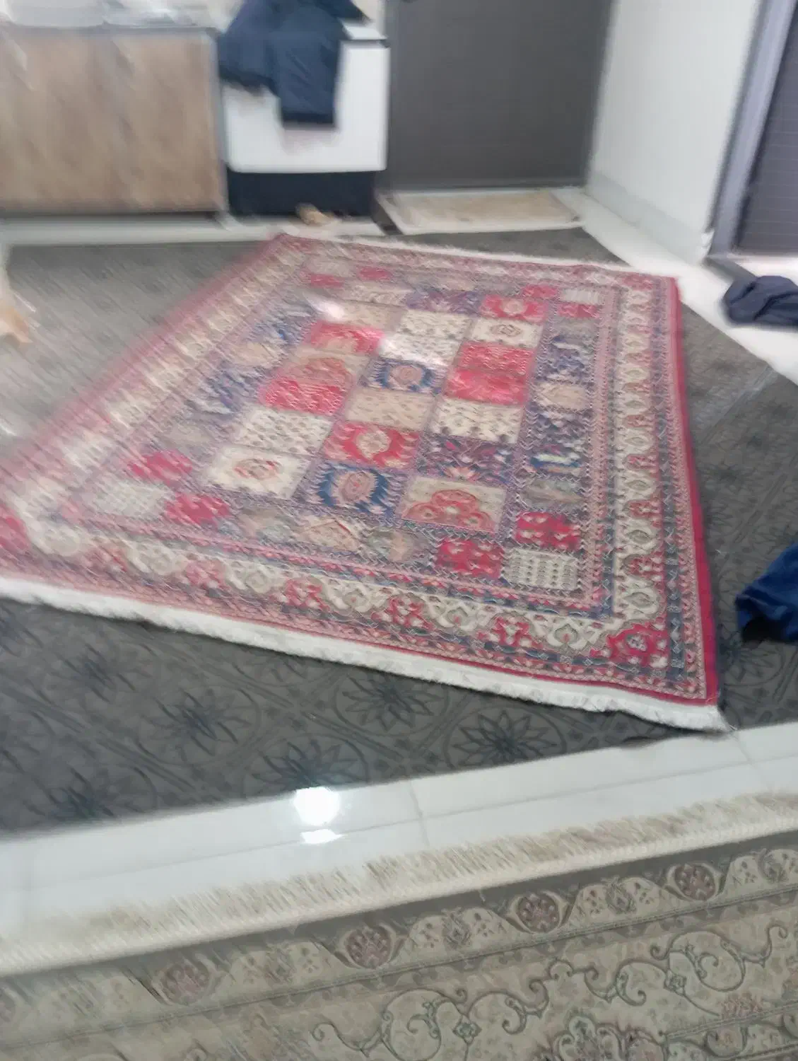 فرش مدما نو نو هست فقط فقط فهرج حراج|فرش|بم, |دیوار