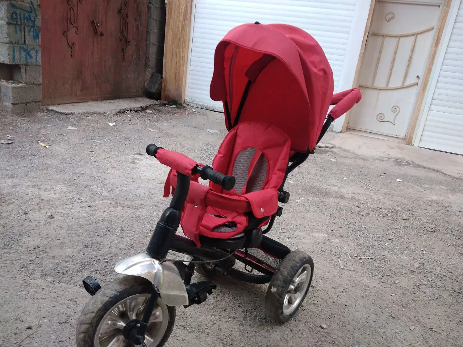 سه چرخه سالم|اسباببازی بچه|رشت, هلال احمر|دیوار