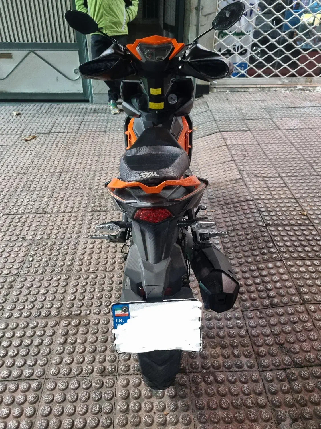 لاکی 185 sym|موتورسیکلت|تهران, تهرانپارس شرقی|دیوار