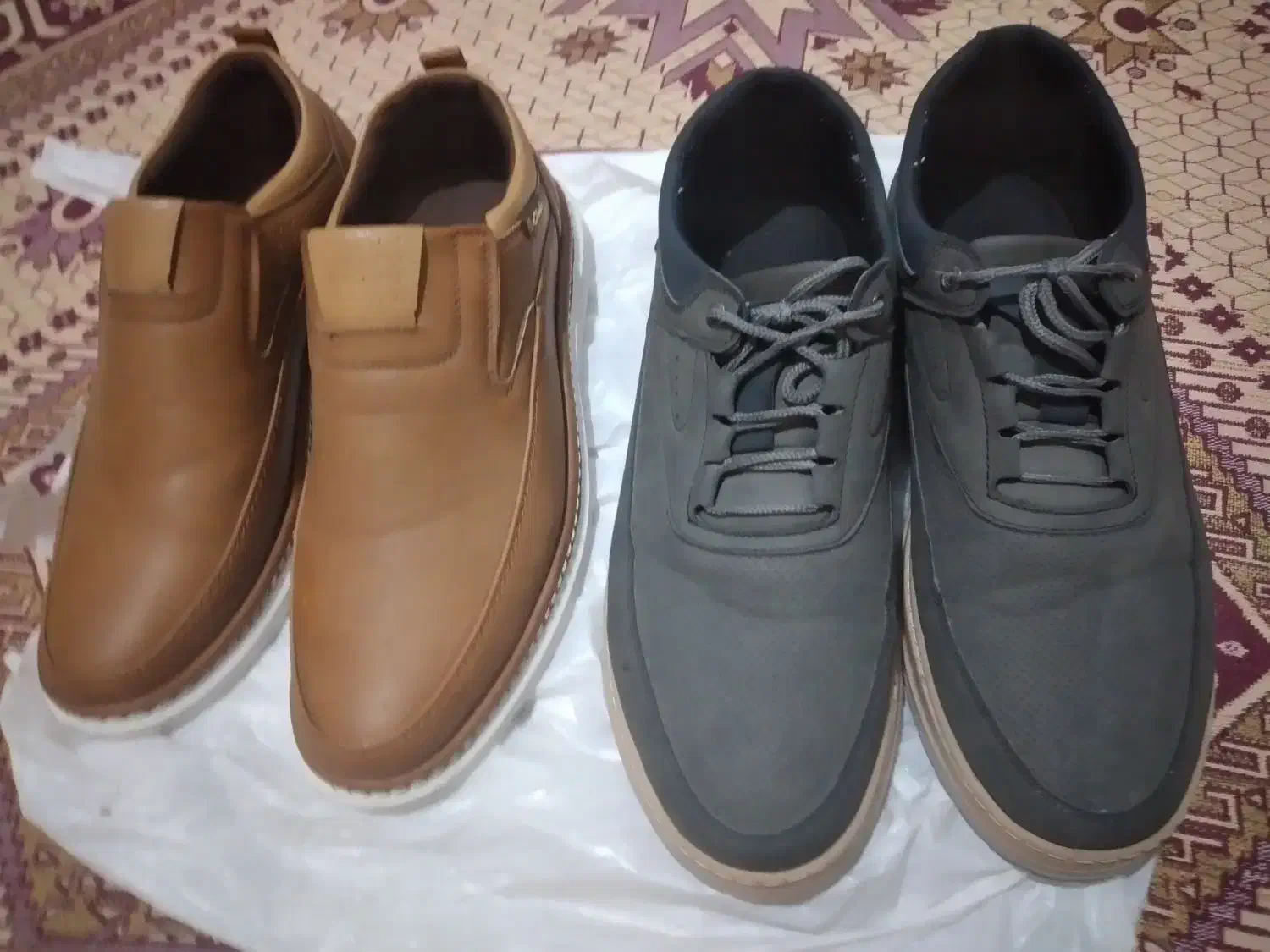 کفش|کیف، کفش، کمربند|تربت جام, فاز ۳ فرهنگیان|دیوار