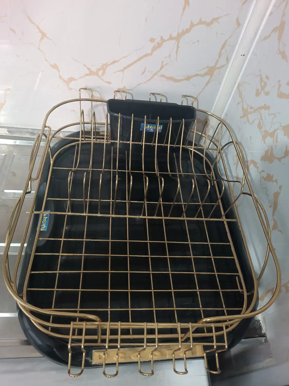 آبچکان درحدنو|آبچکان و نظمدهنده ظروف|پردیس, فاز ۲|دیوار