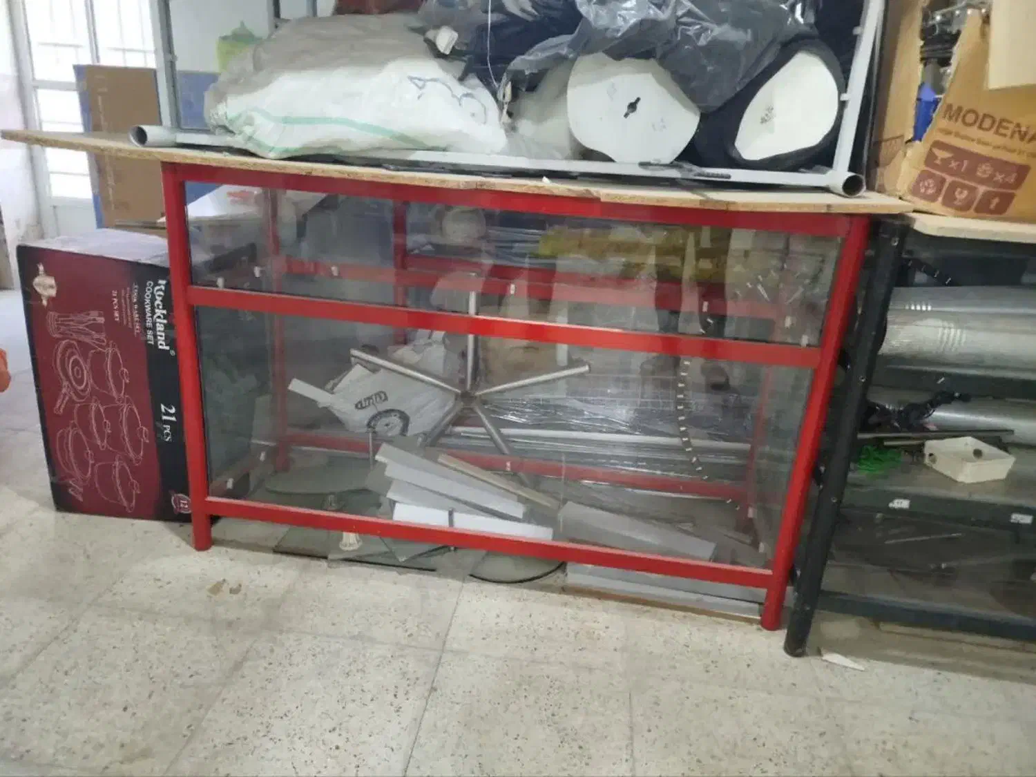 ویترین|فروشگاه و مغازه|خمین, |دیوار