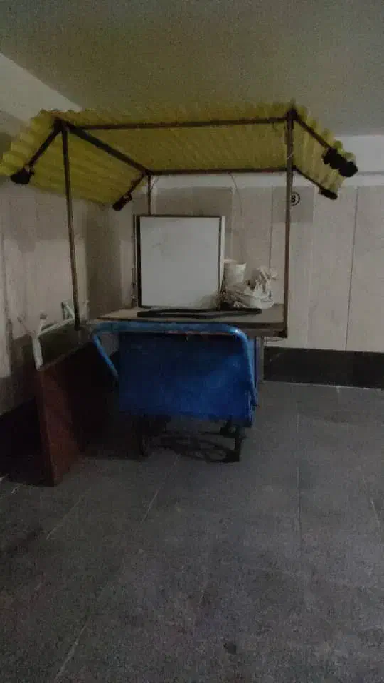 گاری چهارچرخ فلزی سالم و مقاوم|فروشگاه و مغازه|رباطکریم, رباطکریم|دیوار