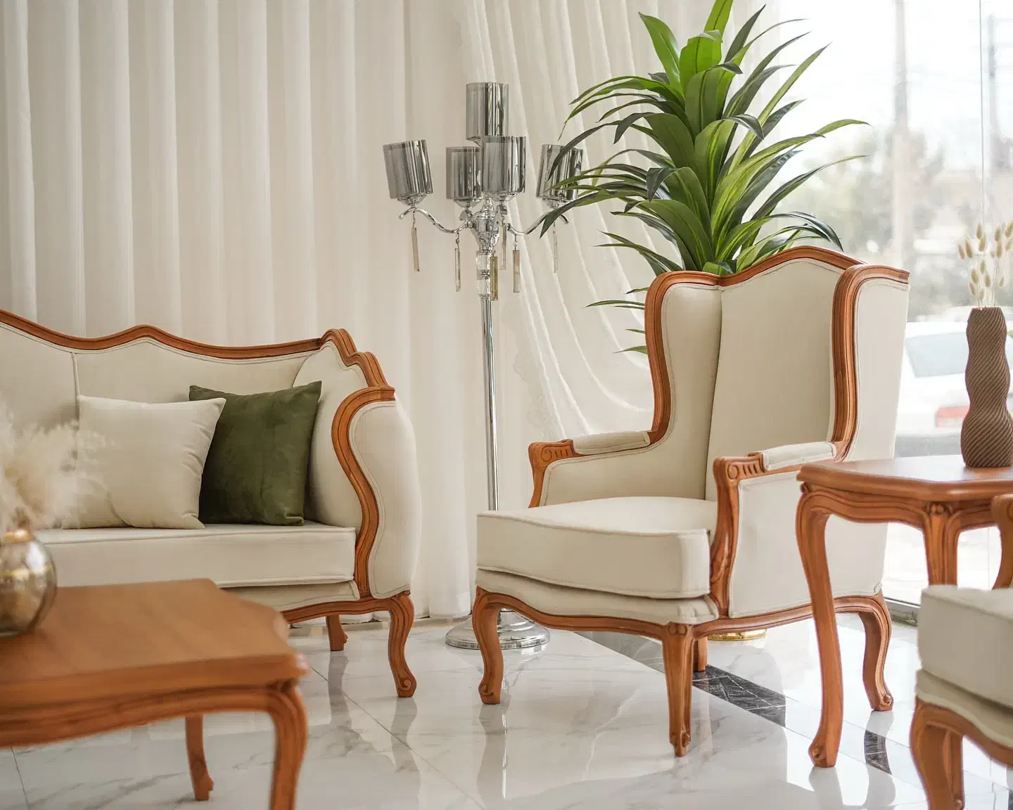 مبلمان لیلا /با کیفیت بالا|مبلمان خانگی و میز عسلی|اردبیل, |دیوار