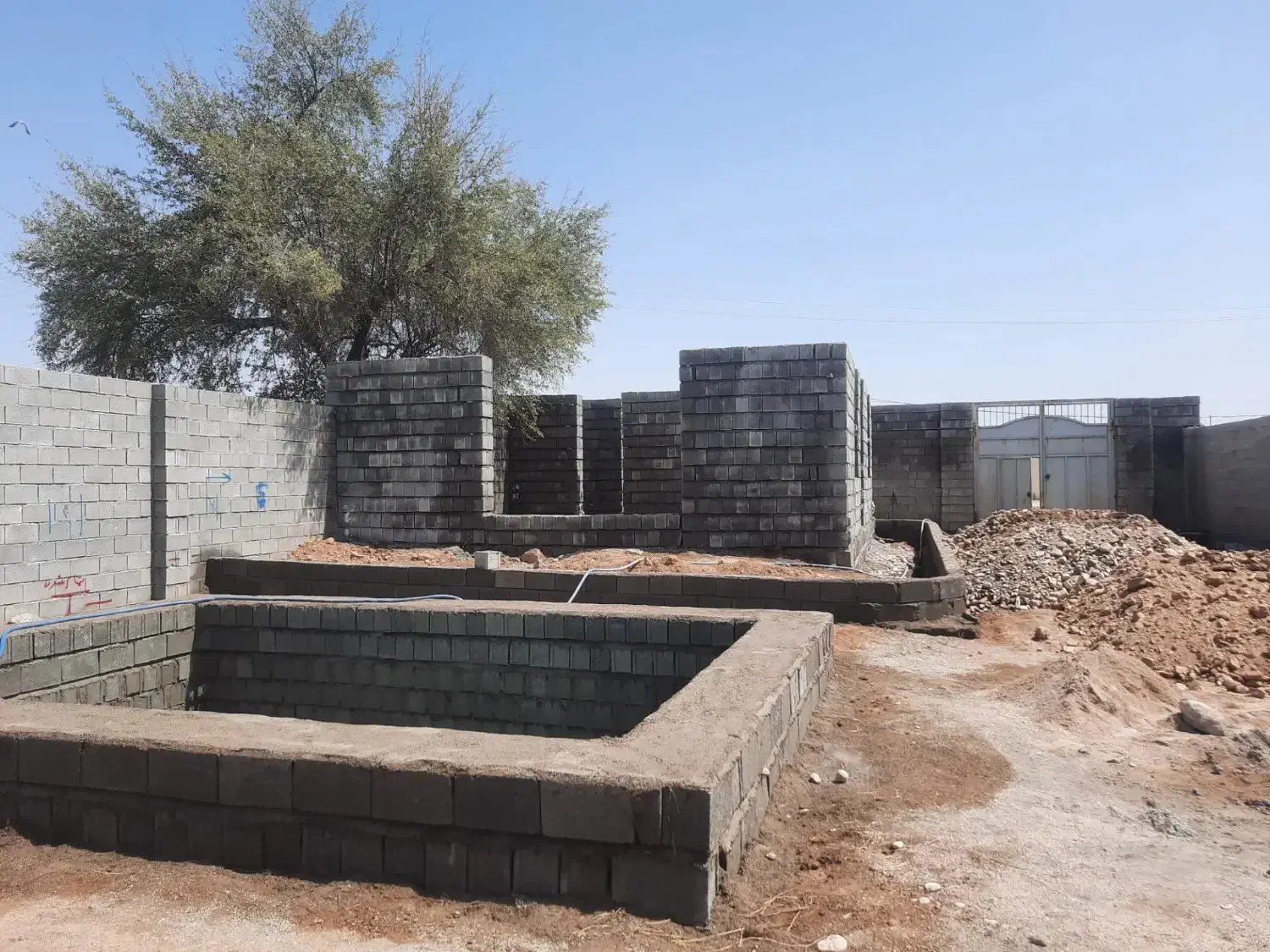 بلوک چینی دیوار و بنا|خدمات پیشه و مهارت|دزفول, |دیوار