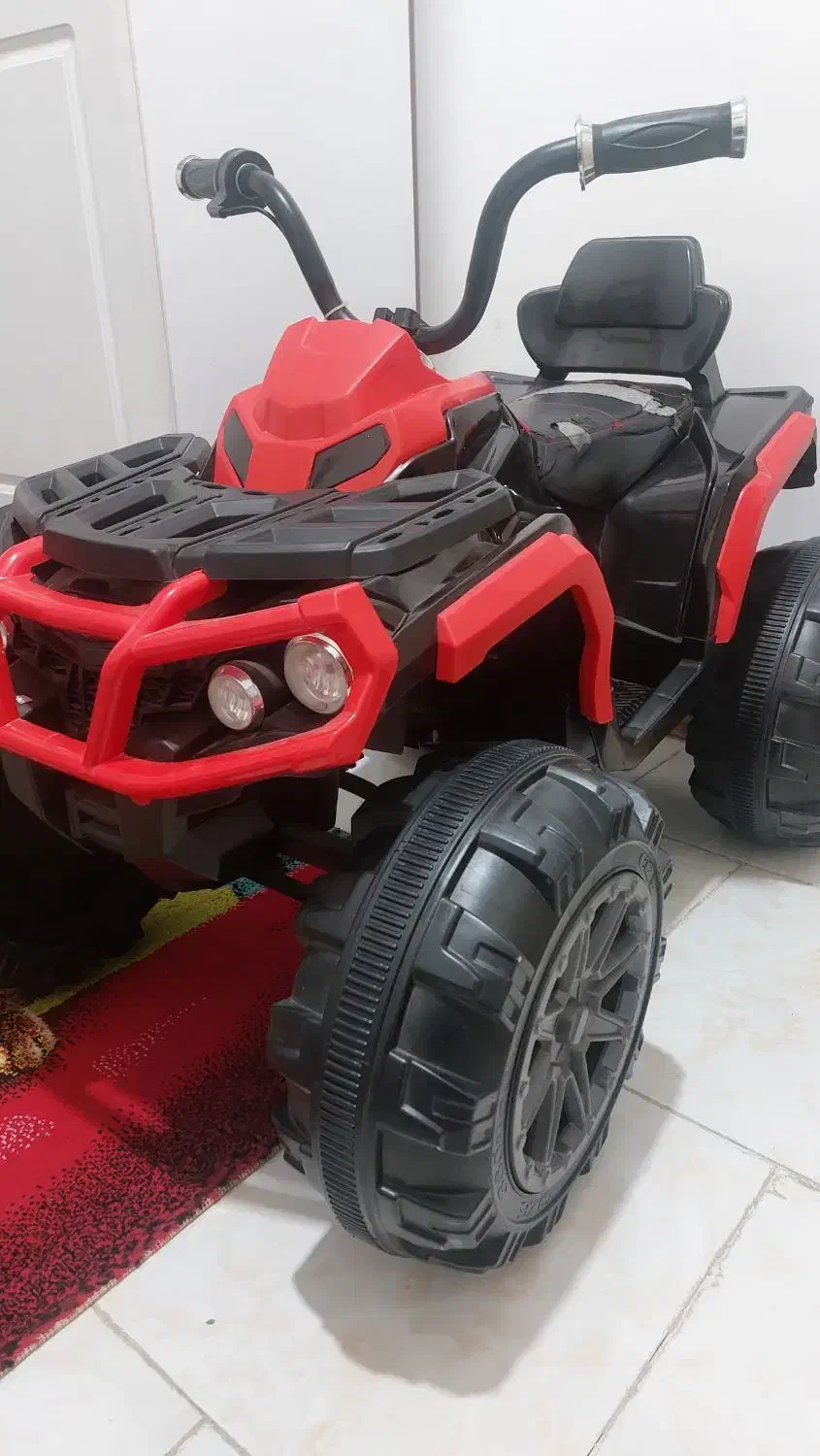 موتور شارژی چهار چرخ|اسباب‌بازی بچه|لاهیجان, شیخ زاهد|دیوار