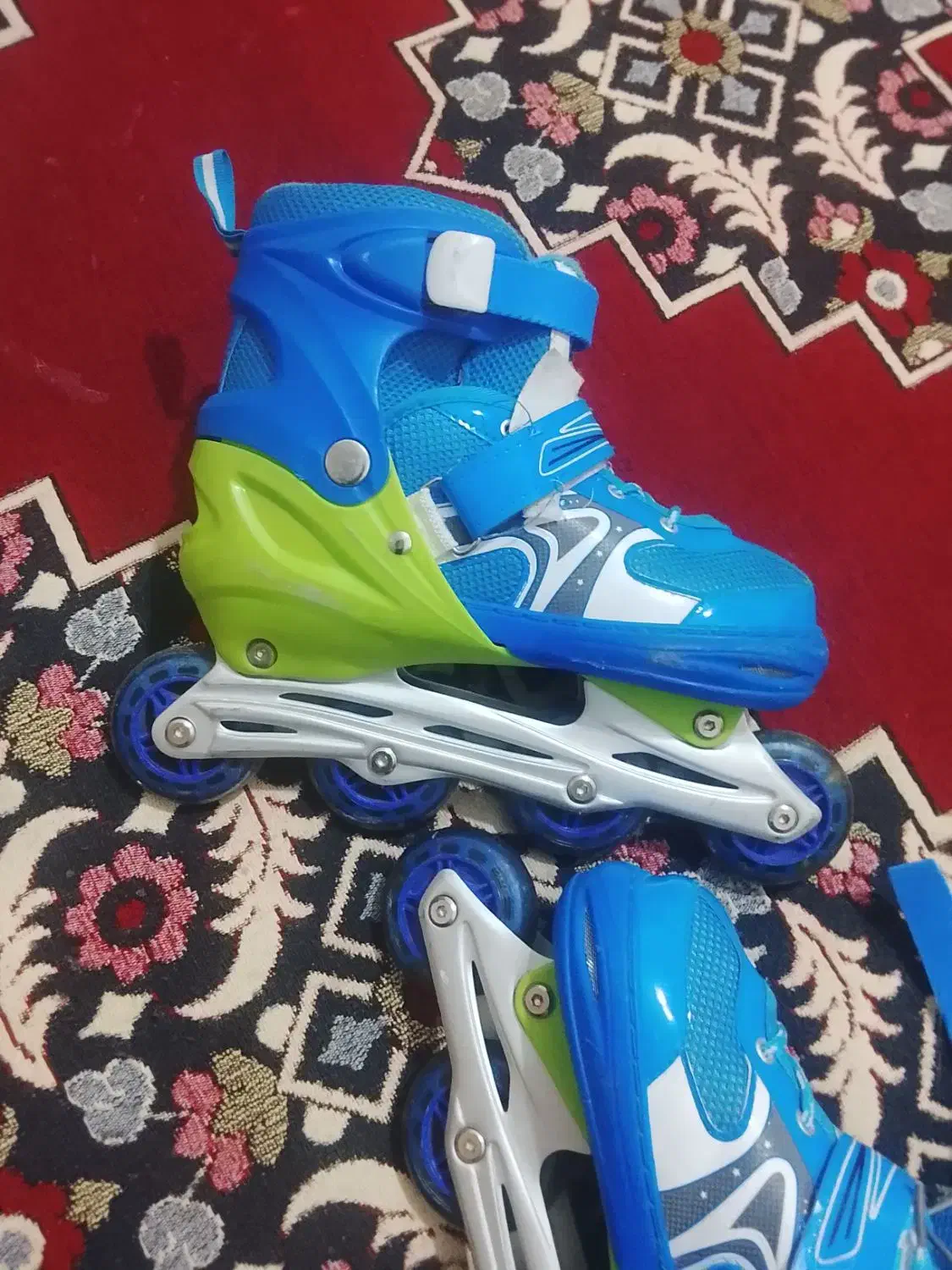 اسکیت|دوچرخه، اسکیت، اسکوتر|خاش, |دیوار