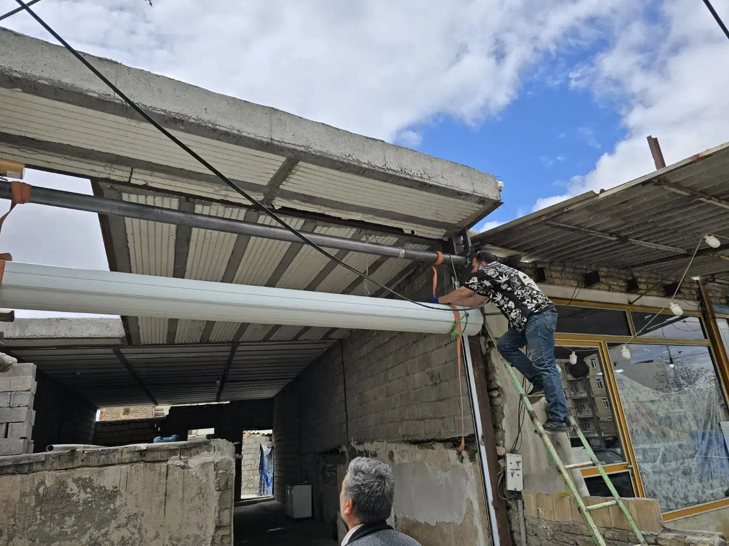 کرکره برقی دوربین|خدمات پیشه و مهارت|میانه, |دیوار