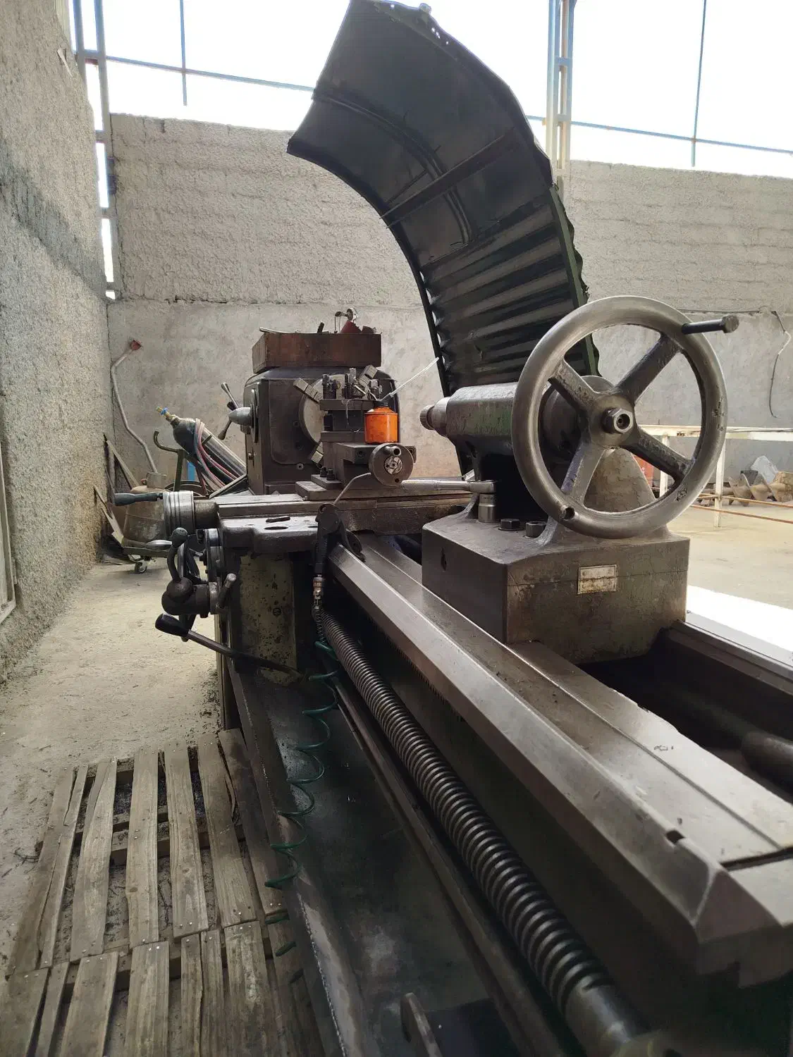 تراش بلغار|ماشین‌آلات صنعتی|نجف‌آباد, قلعه سفید|دیوار