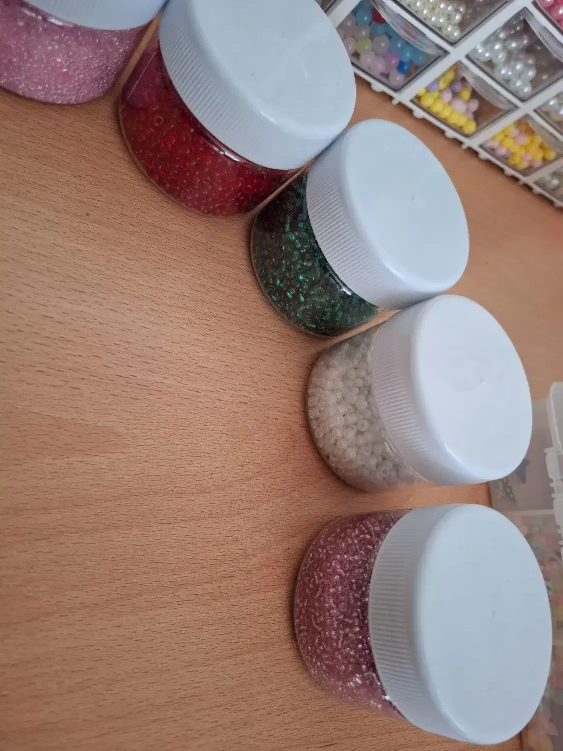 پک کامل لوازم هنری برای ساختن گردنبند و دستبند|بدلیجات|خوی, |دیوار