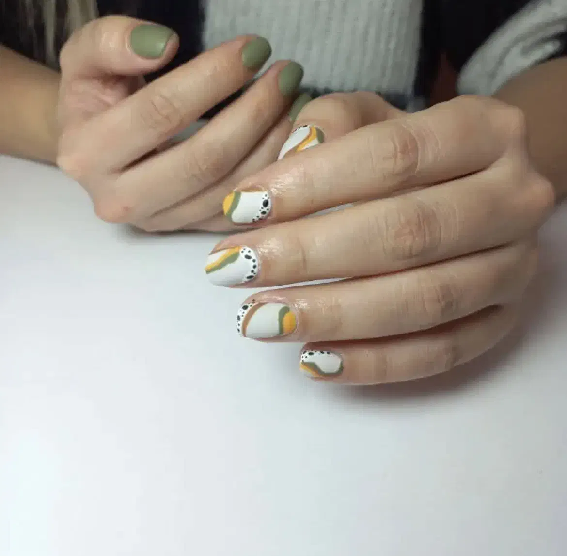 کاشت و خدمات تخصصی ناخن|خدمات آرایشگری و زیبایی|گرمدره, |دیوار